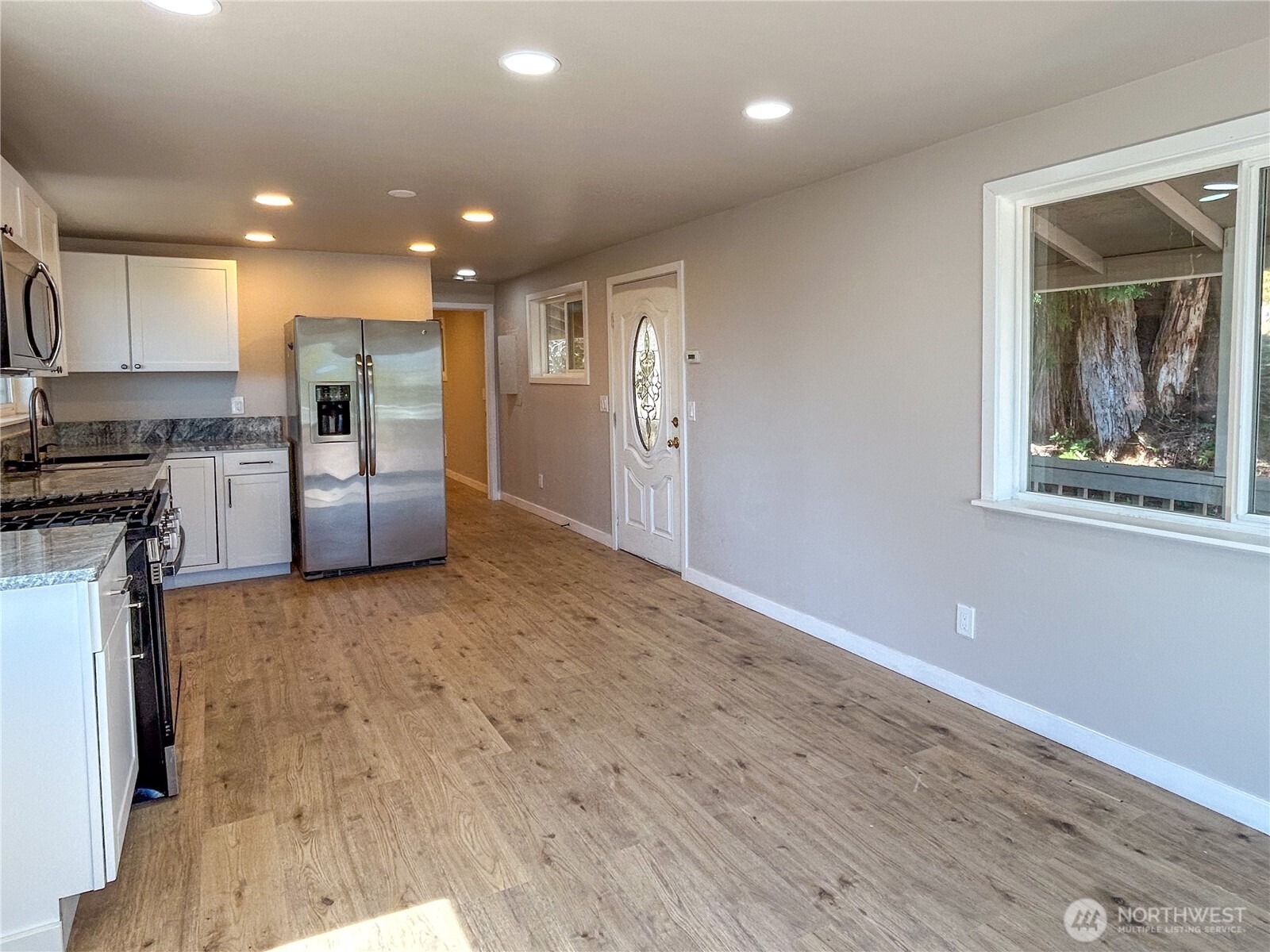 4965 S Camano Drive Property Photo 9