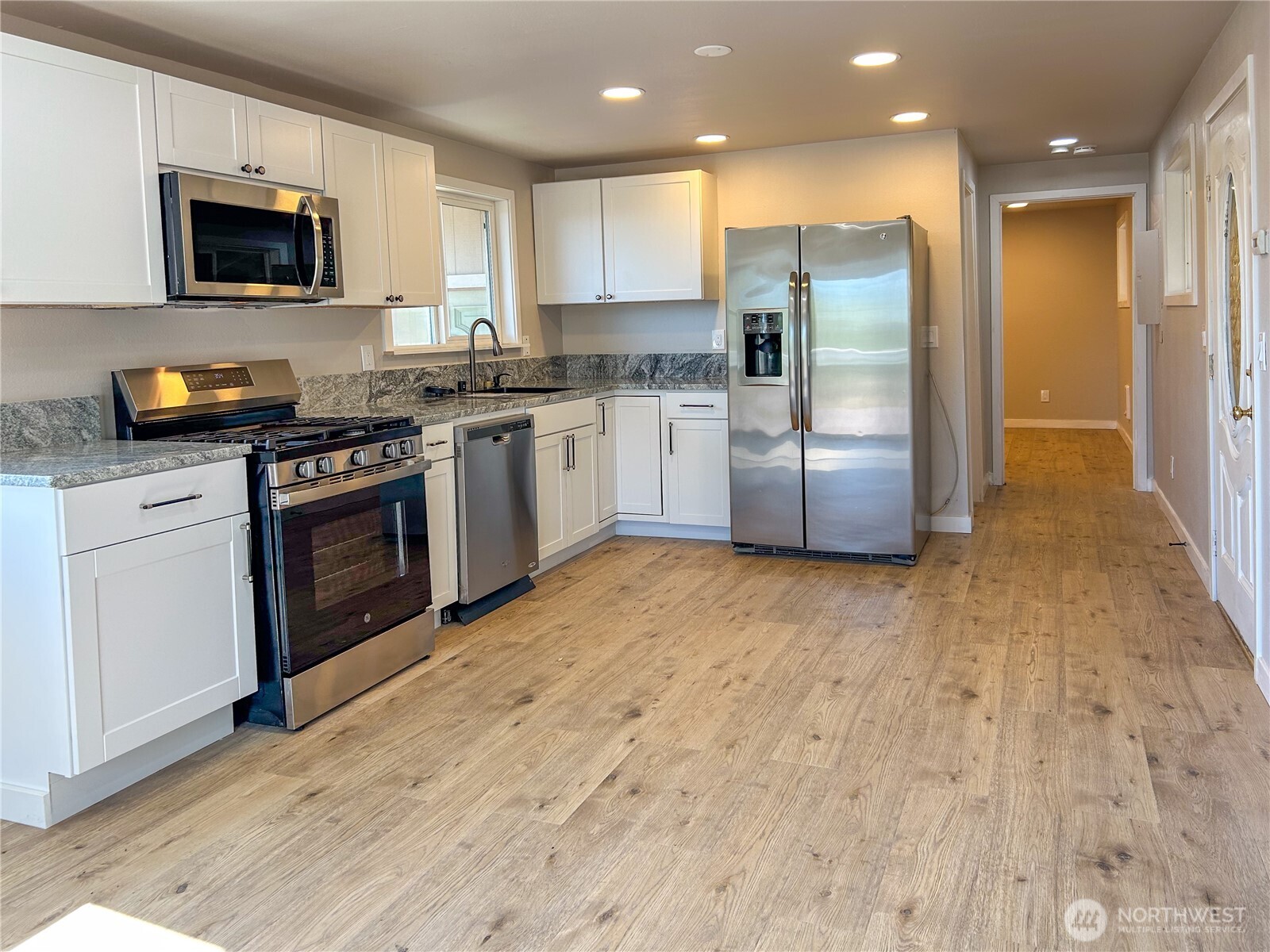 4965 S Camano Drive Property Photo 11