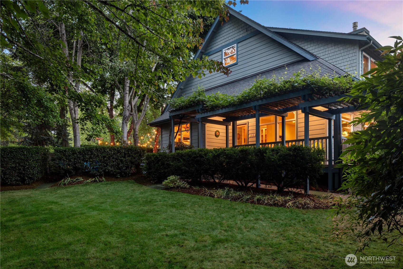 300 Bromley Place Property Photo 28