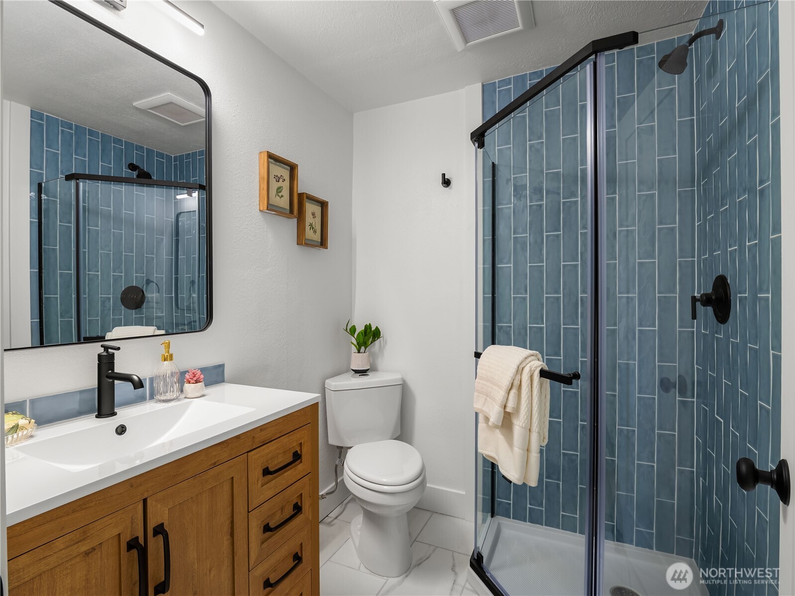 4431 S 11th Street Property Photo 18