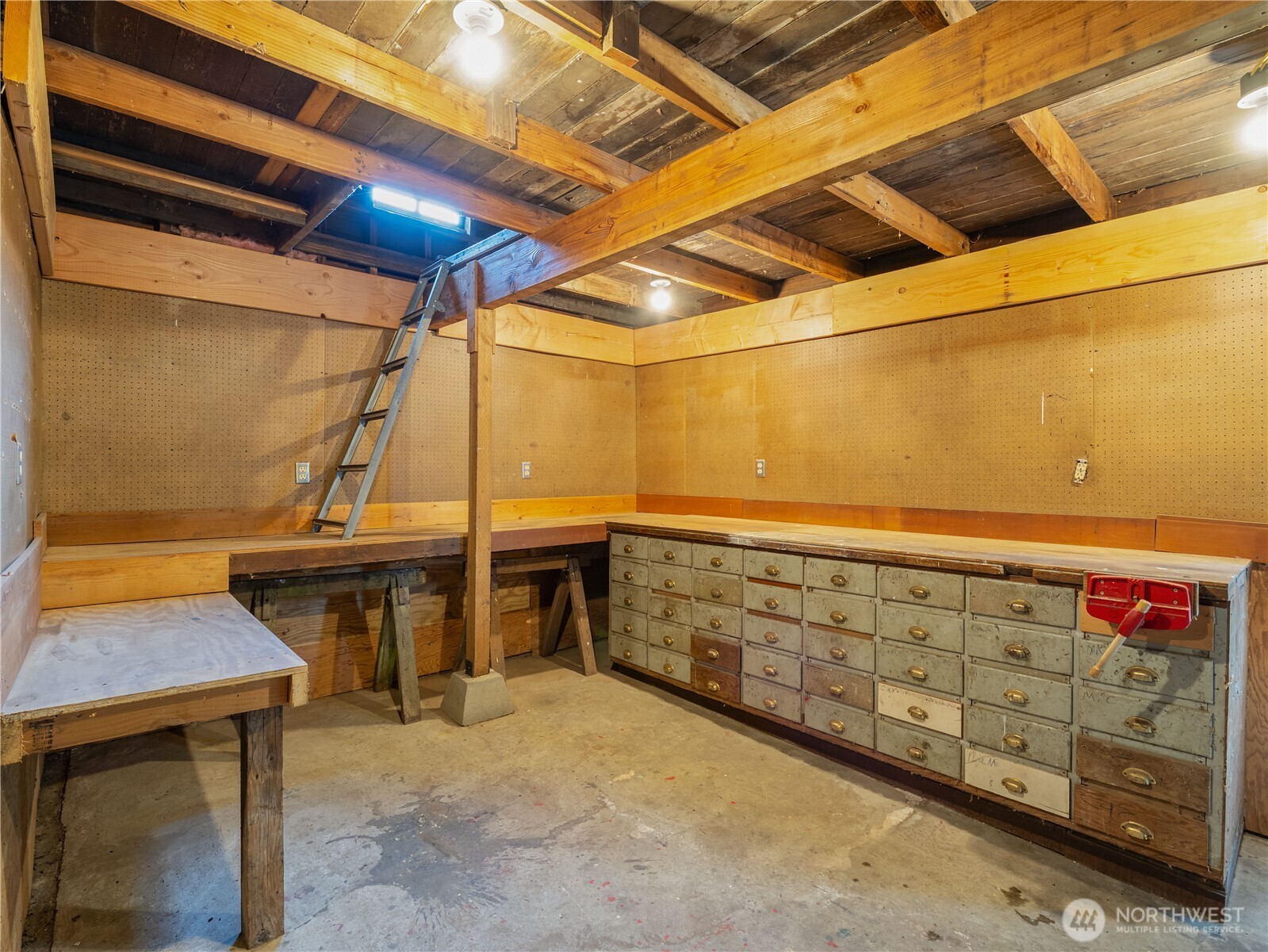 4431 S 11th Street Property Photo 30