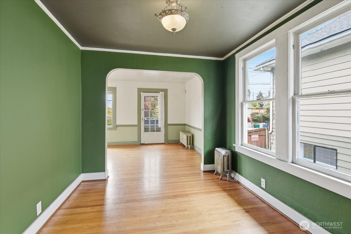 308 Ne 50th Street Property Photo 6