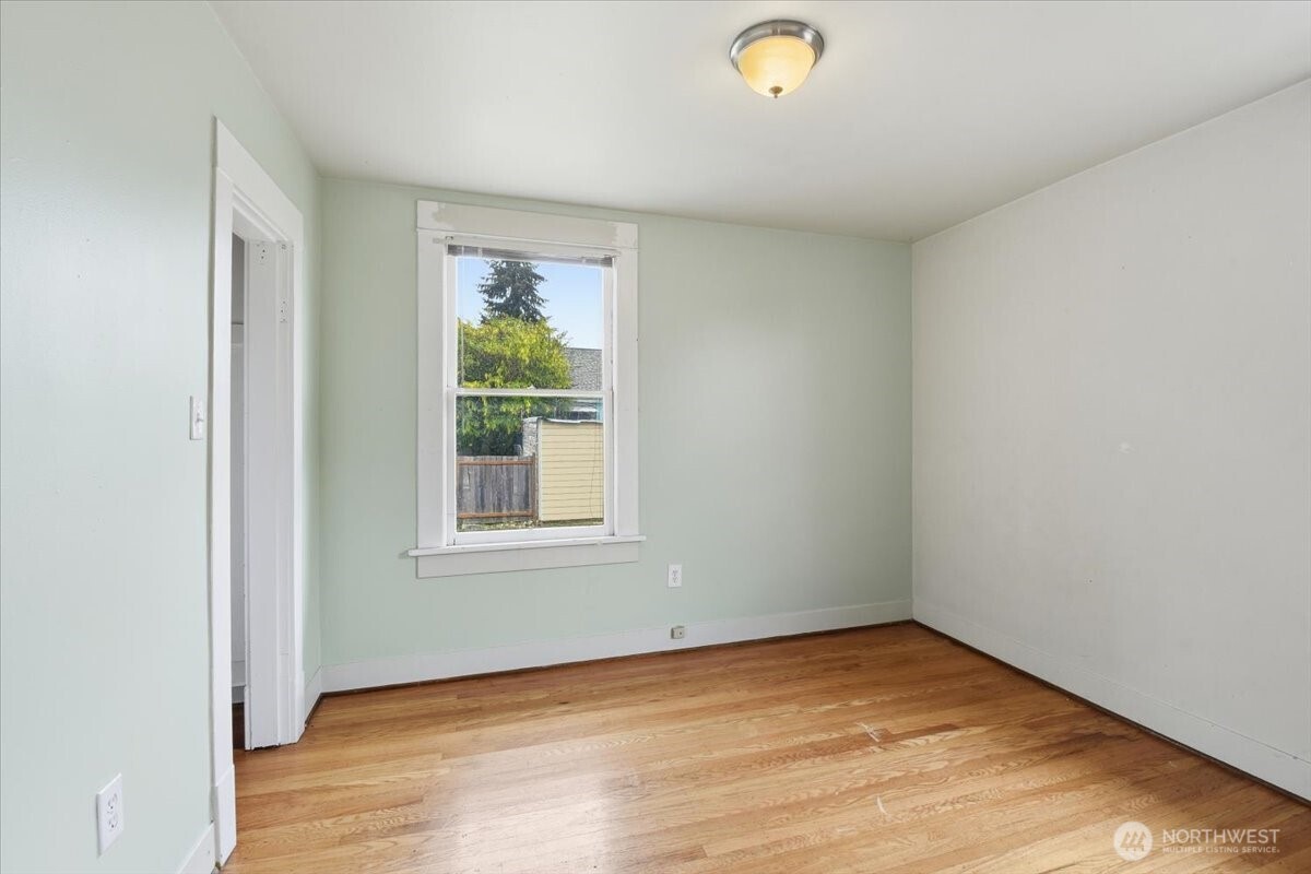 308 Ne 50th Street Property Photo 10