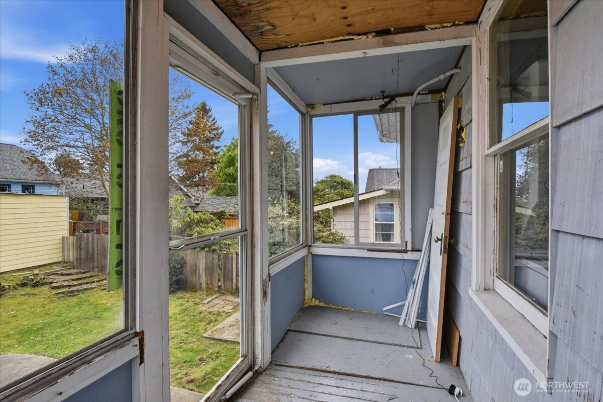 308 Ne 50th Street Property Photo 16