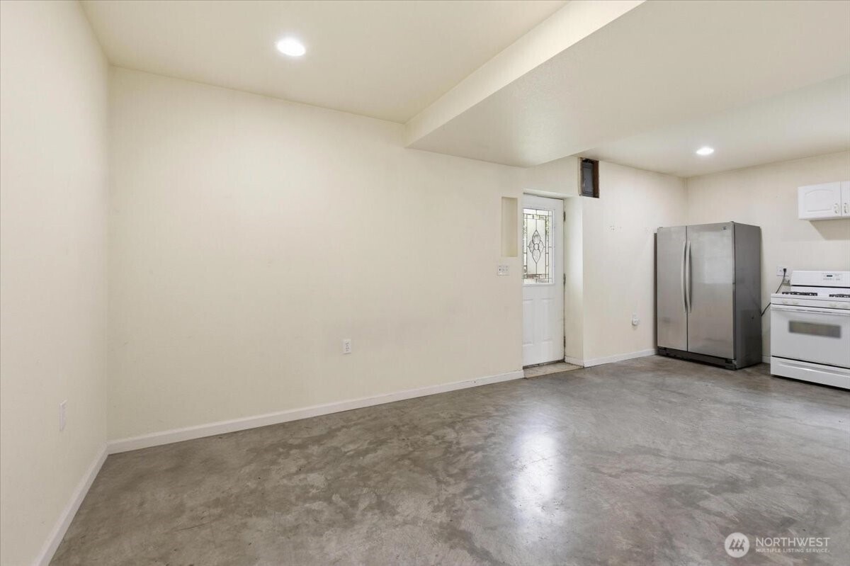 308 Ne 50th Street Property Photo 19