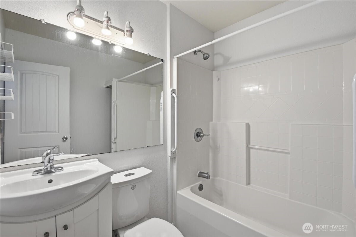 308 Ne 50th Street Property Photo 23