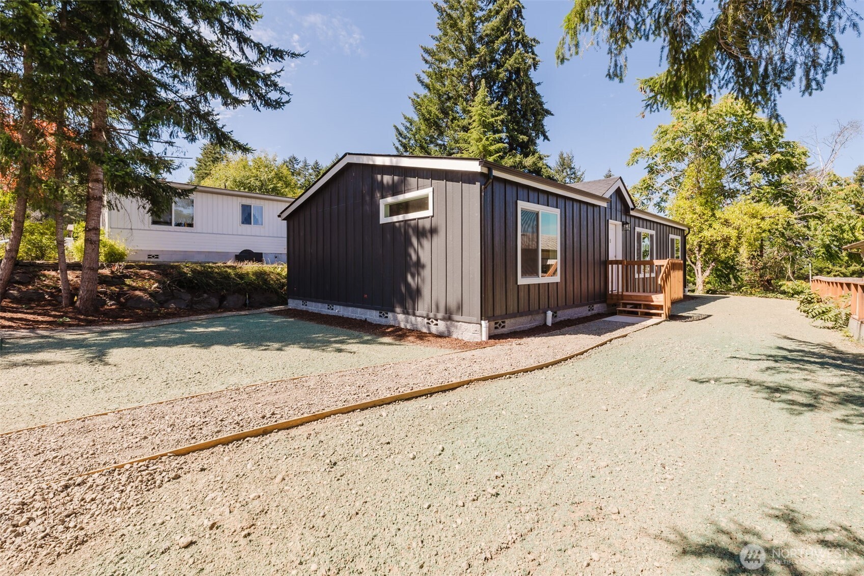 5212 5th Street Property Photo 1