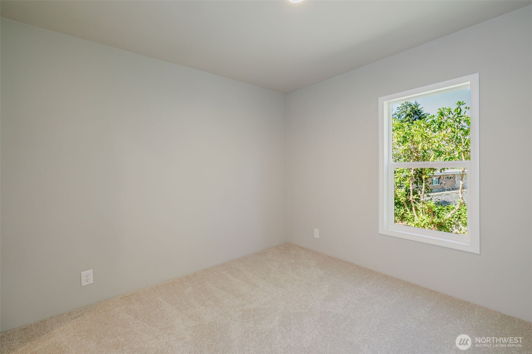 5212 5th Street Property Photo 24