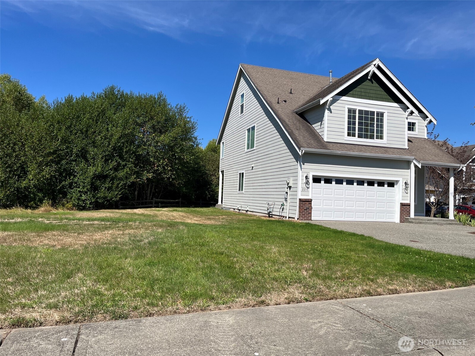 2215 190th Street Property Photo 2