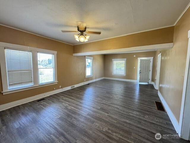 538 Sw Chehalis Avenue Property Photo 4