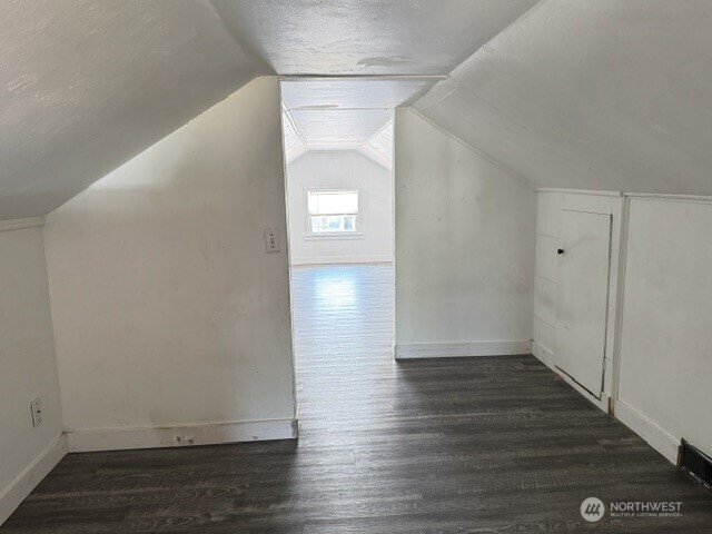 538 Sw Chehalis Avenue Property Photo 13