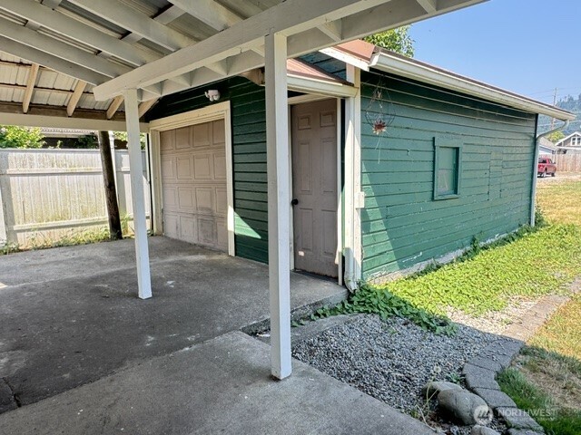 538 Sw Chehalis Avenue Property Photo 23