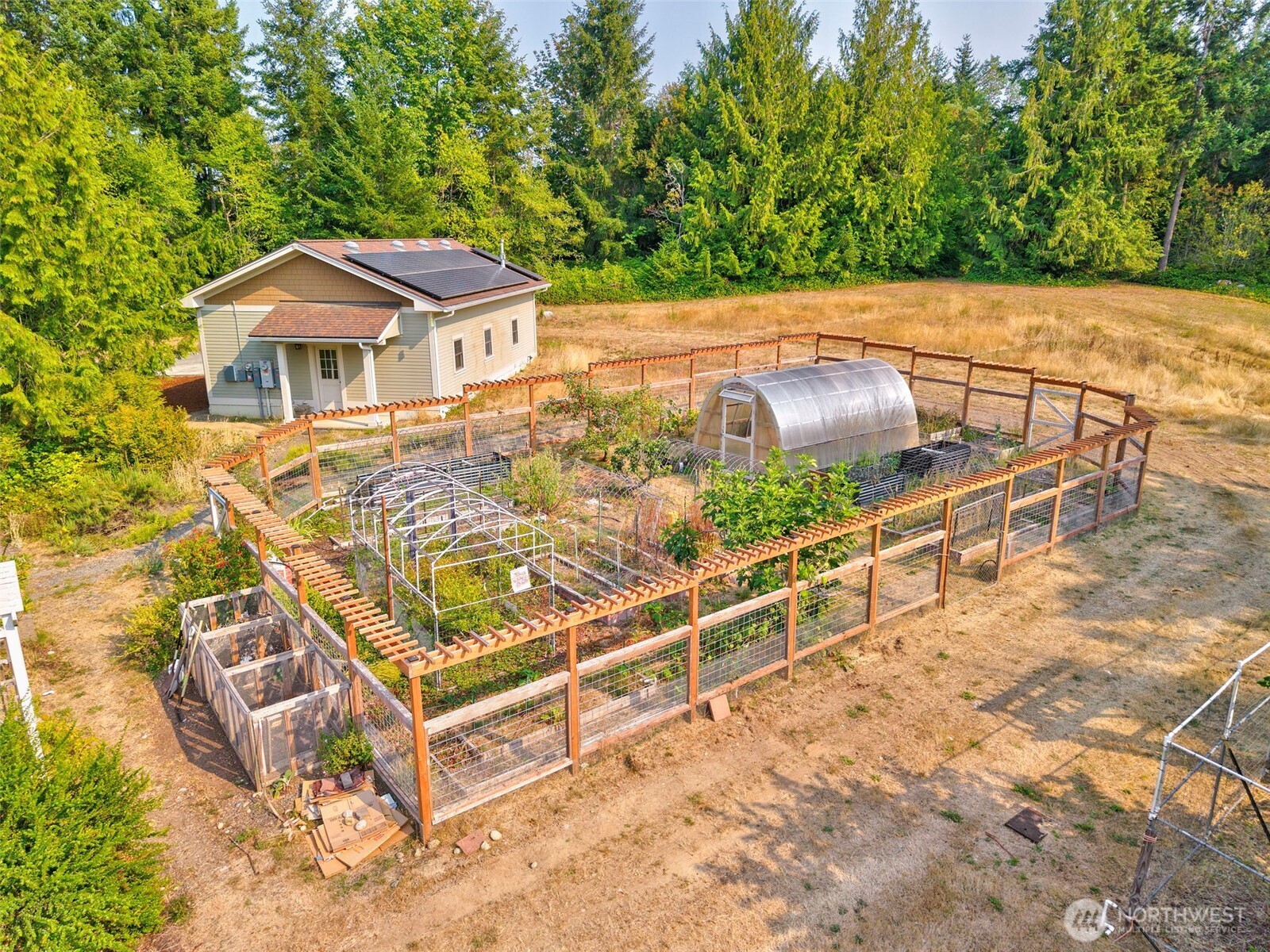25613 Tytler Road Property Photo 29