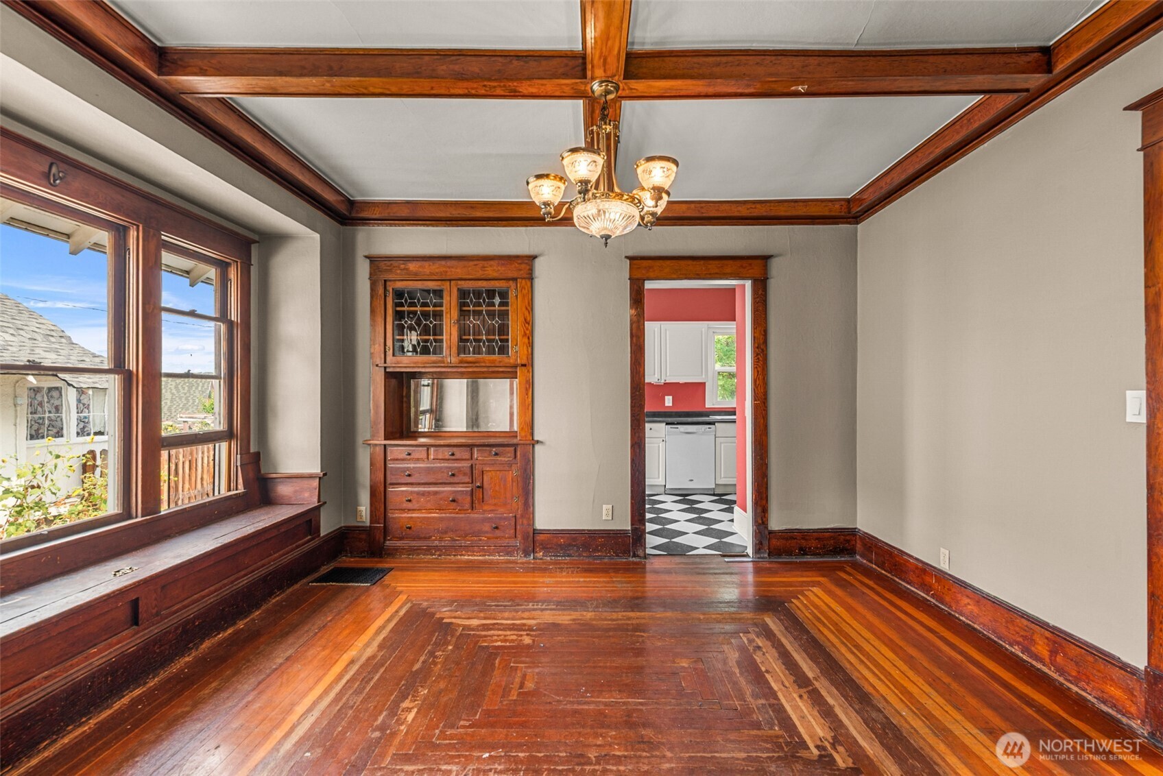 311 Okanogan Avenue Property Photo 15