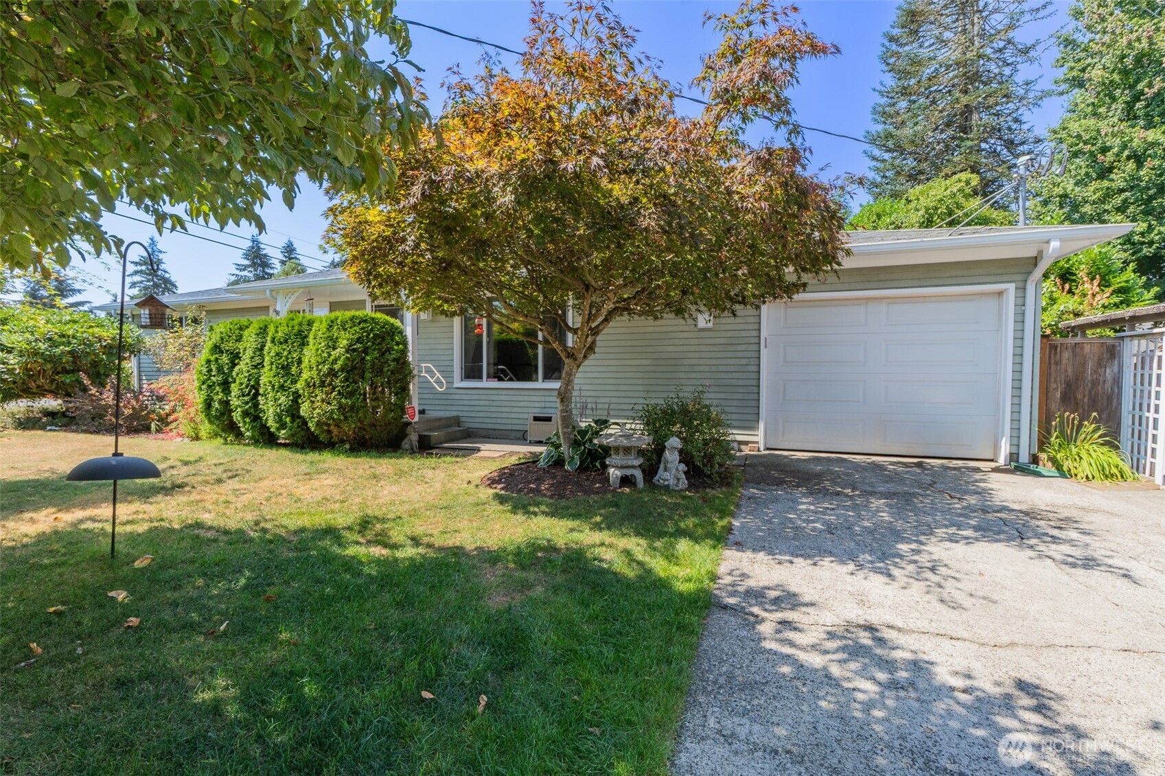 1815 Curtis Court Property Photo 1