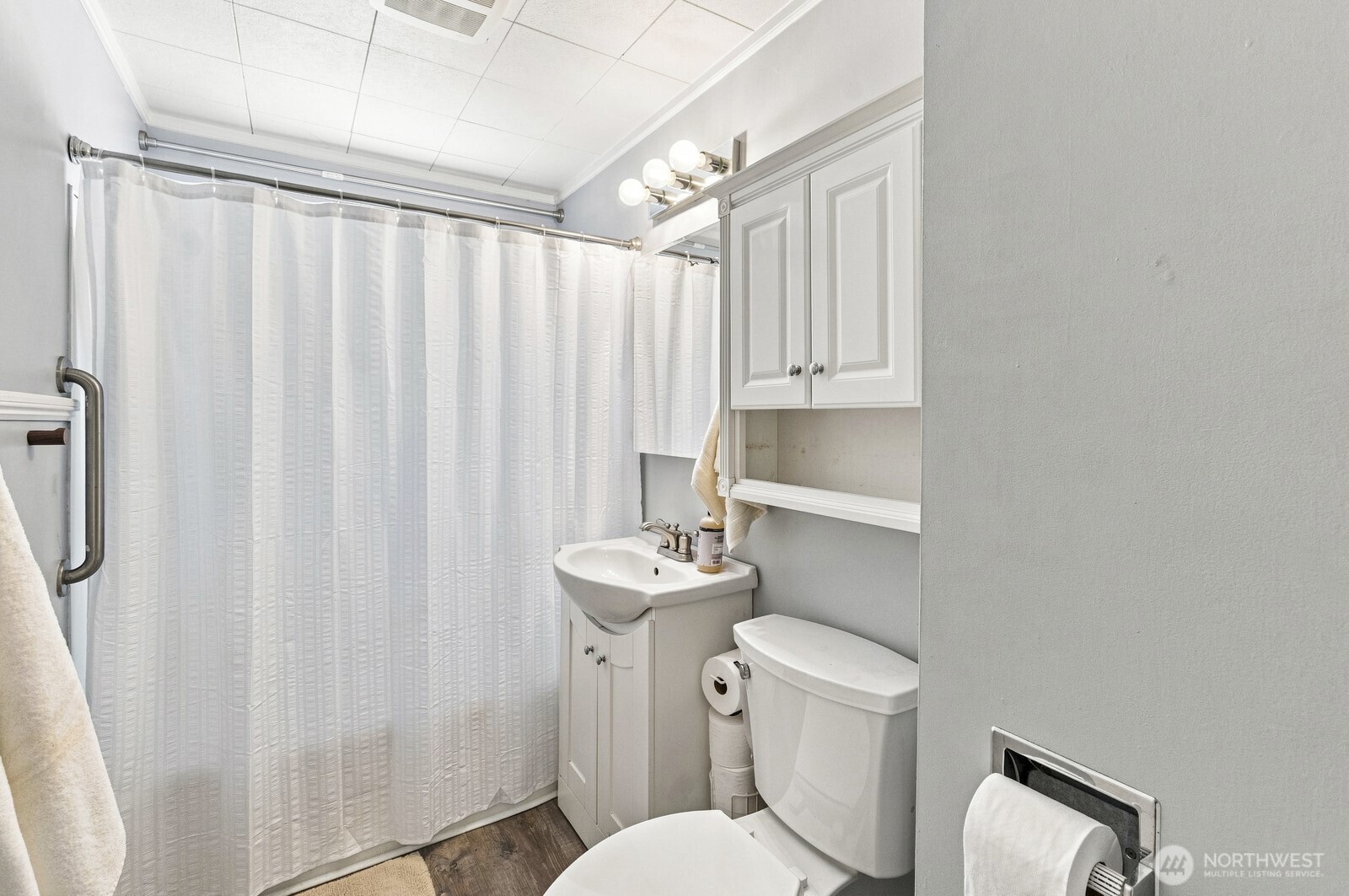 1815 Curtis Court Property Photo 12