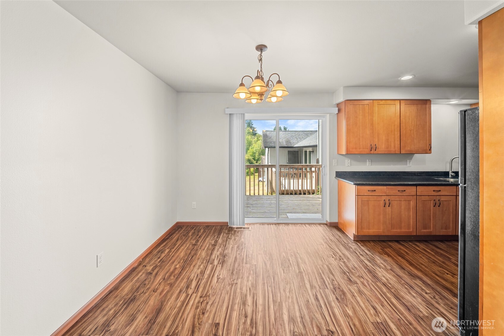 503 Devoe Street Property Photo 23