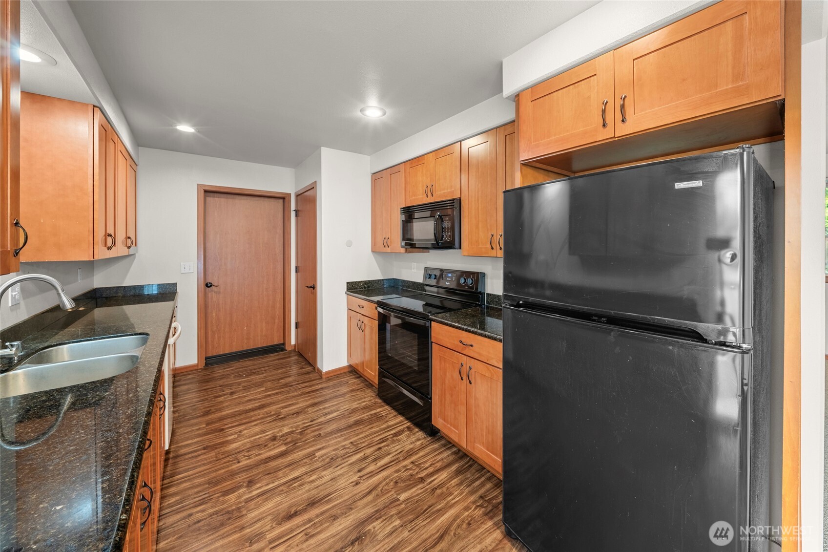 503 Devoe Street Property Photo 26