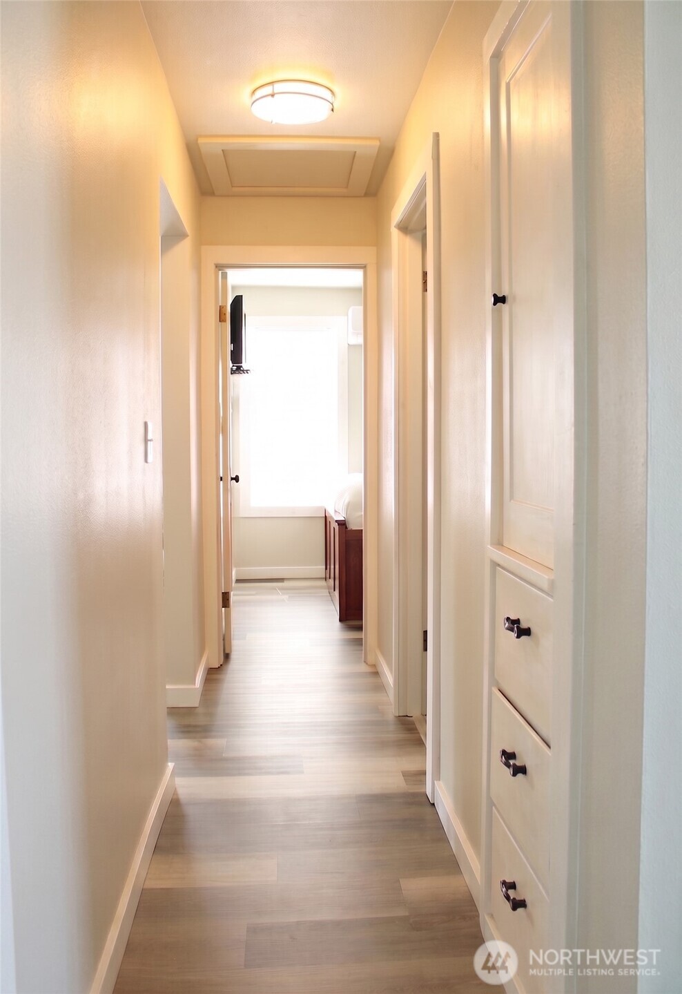 131 N 4th Street Property Photo 5