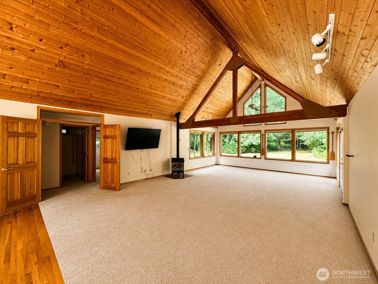 132 S Tara Lane Property Photo 3