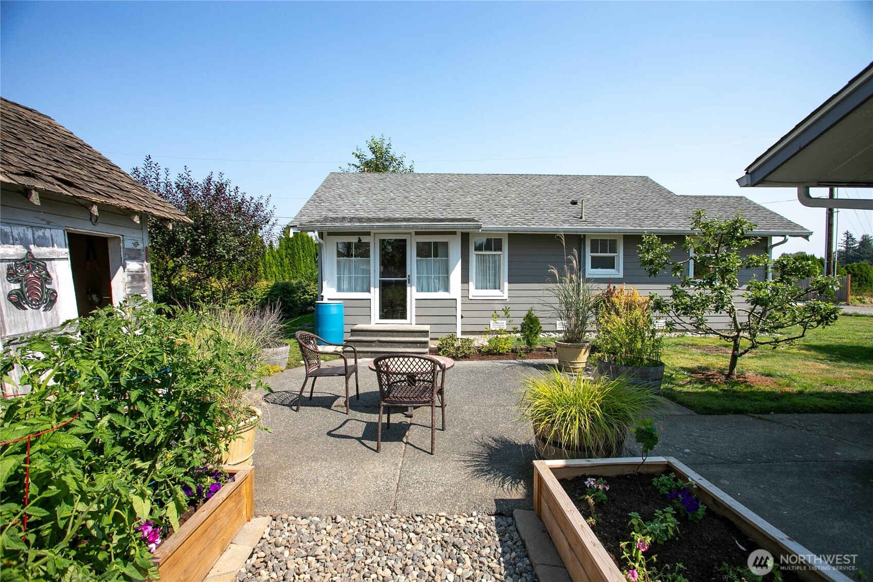 208 Mead Avenue Property Photo 2