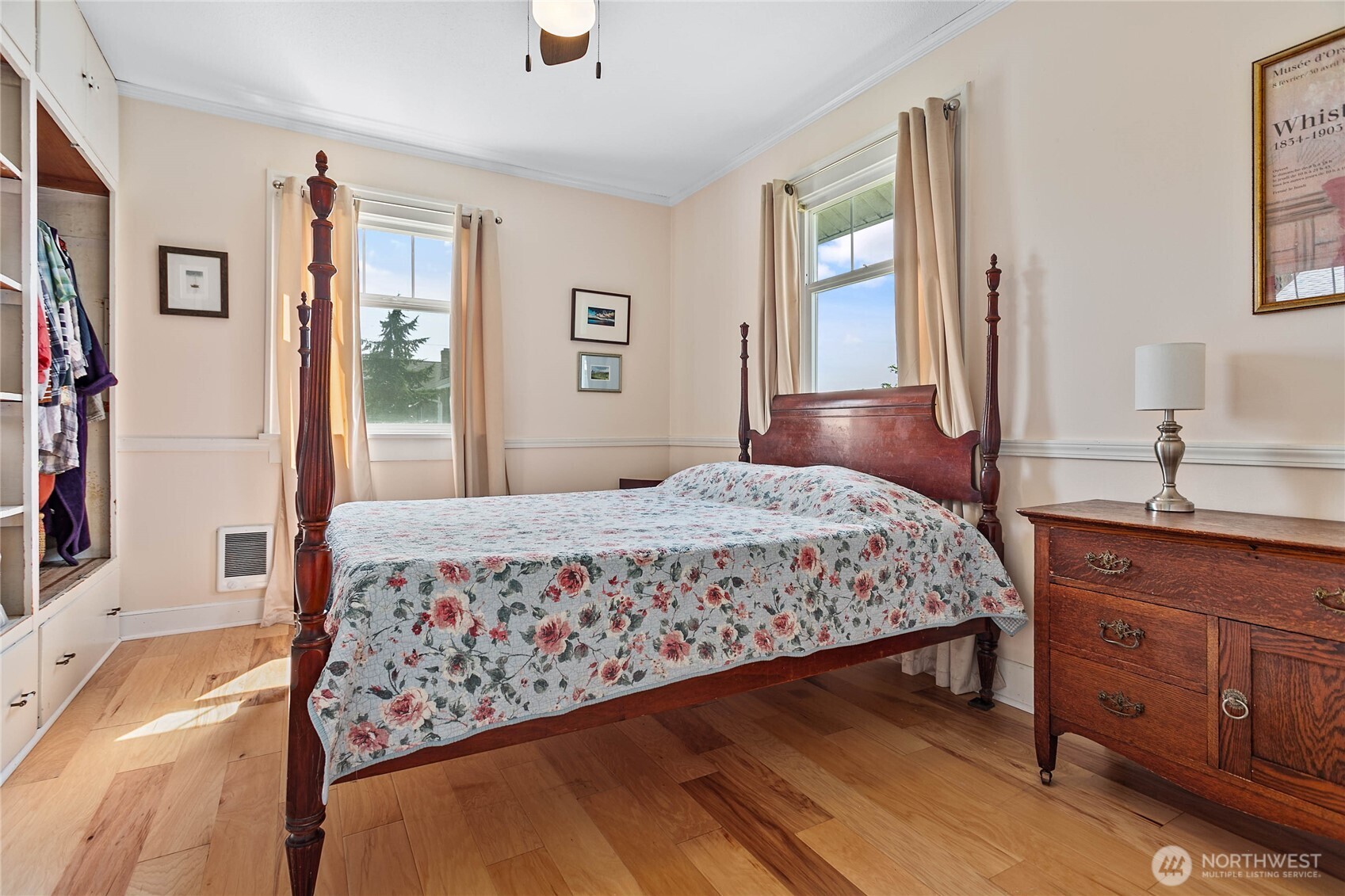 208 Mead Avenue Property Photo 17