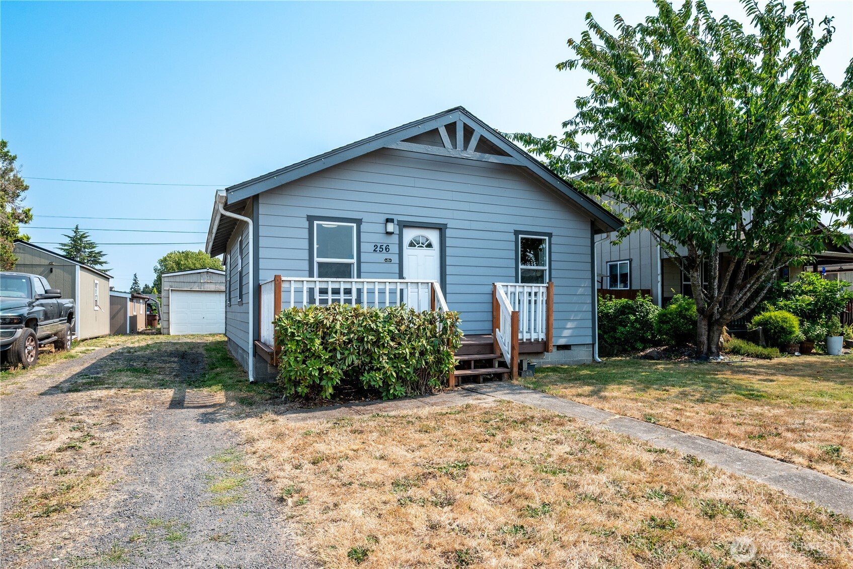 256 Beech Street Property Photo 1