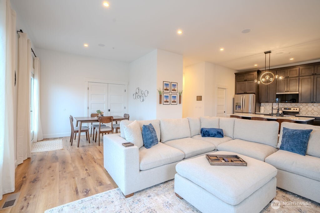 41 Kokanee Lane B Property Photo 8