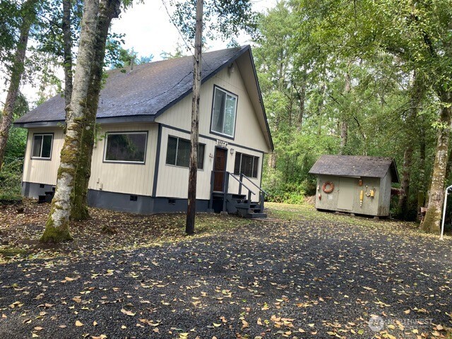 968 Camoko Court Property Photo 2