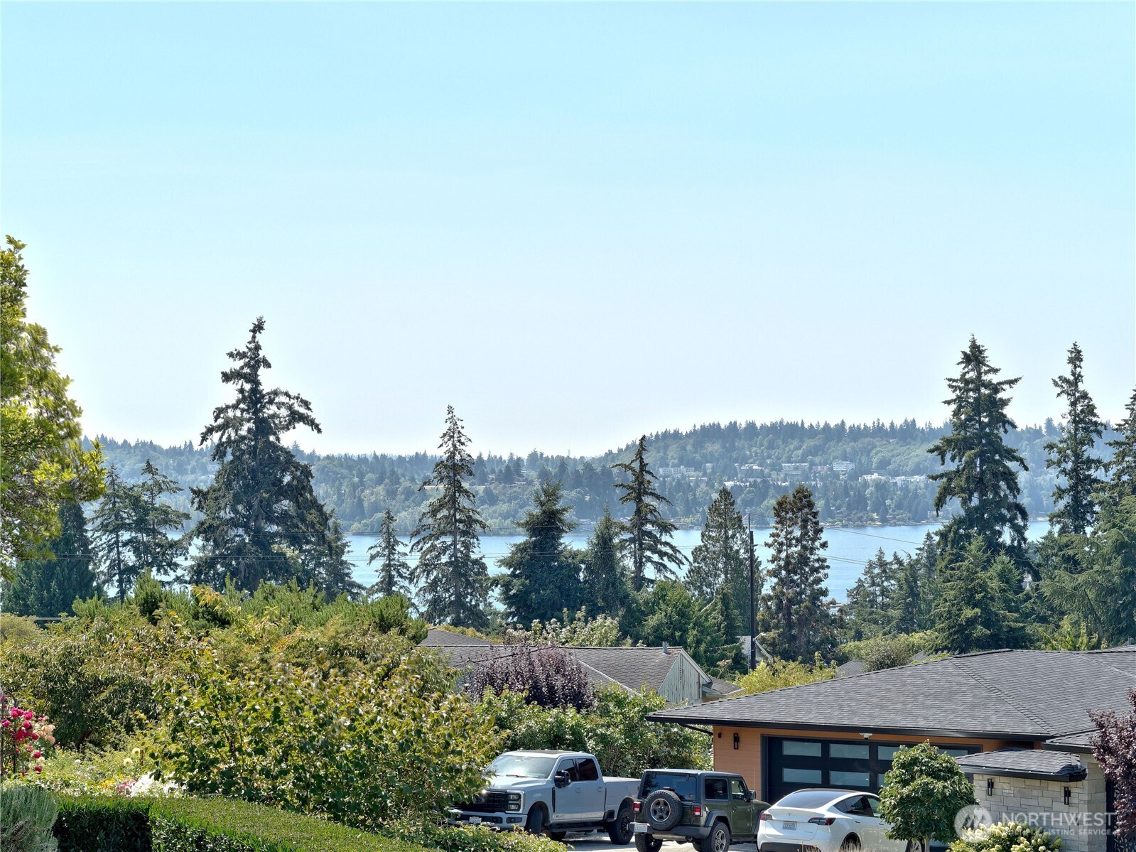 1012 Evergreen Drive Property Photo 10