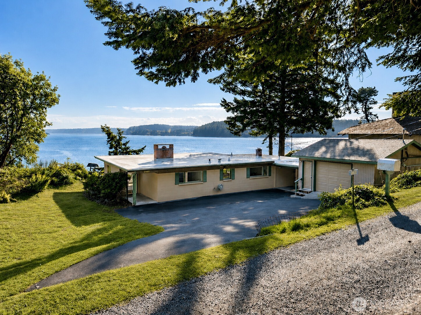 6860 Salmon Beach Road Property Photo 2