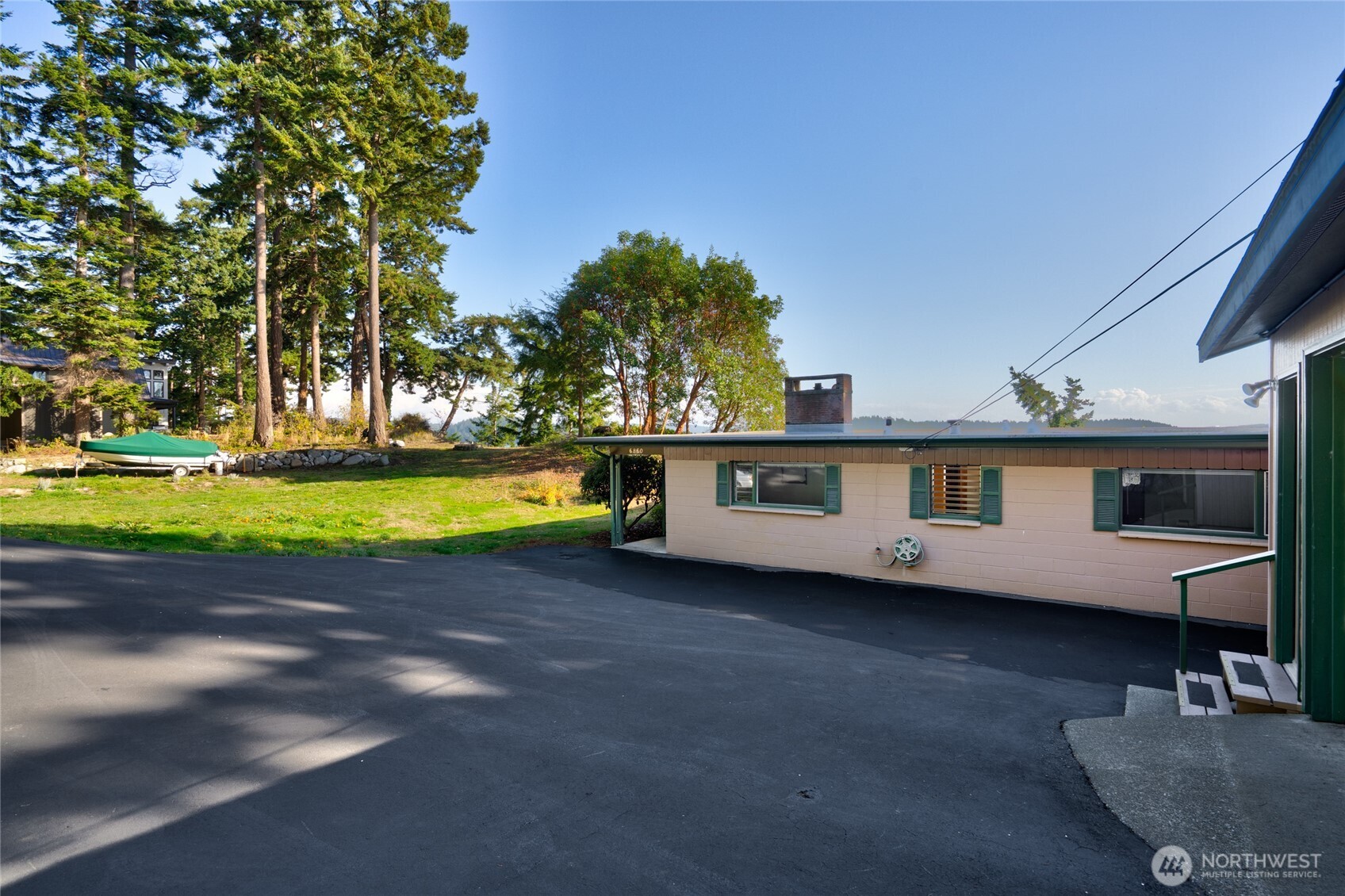 6860 Salmon Beach Road Property Photo 7