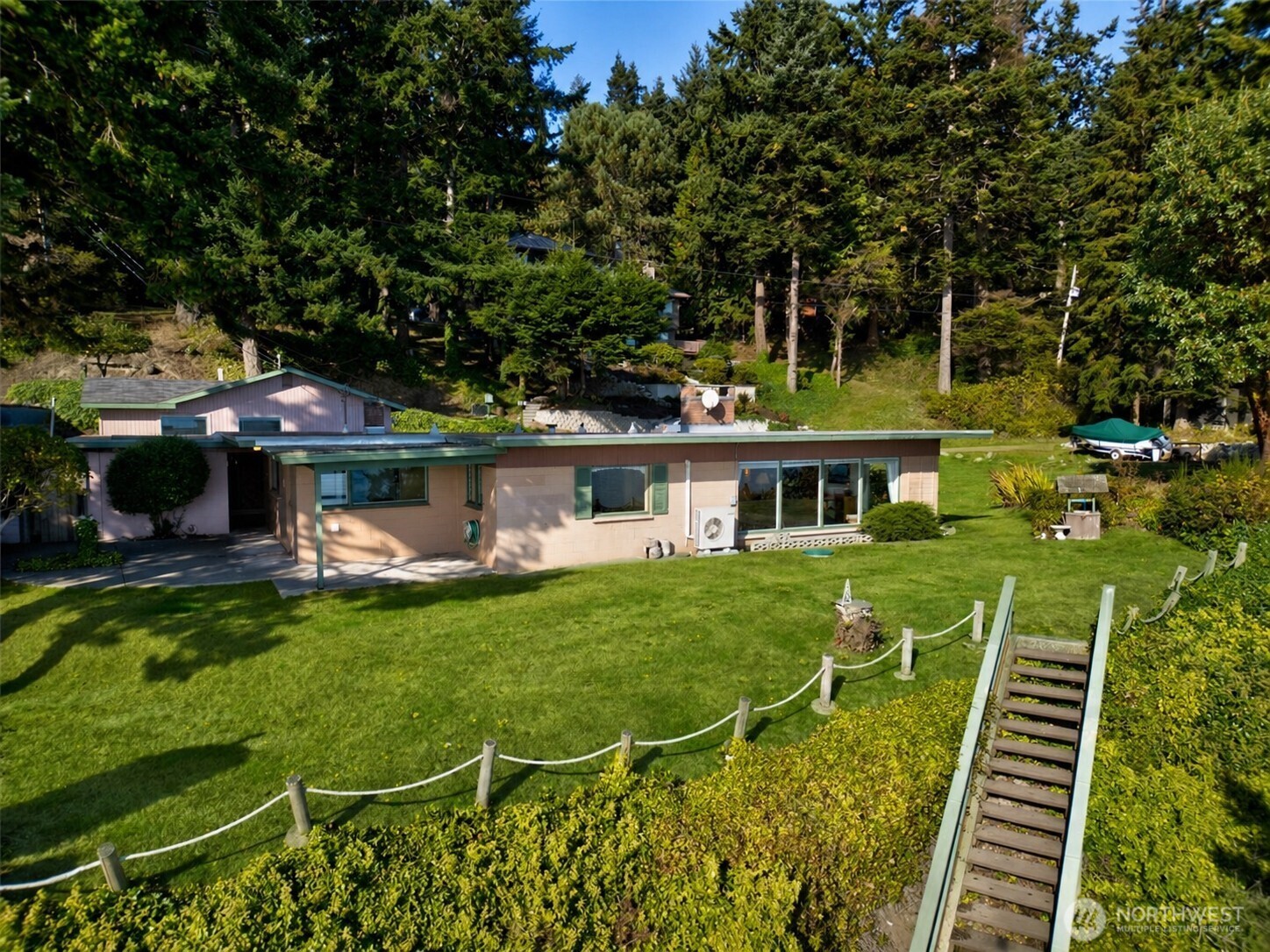 6860 Salmon Beach Road Property Photo 14