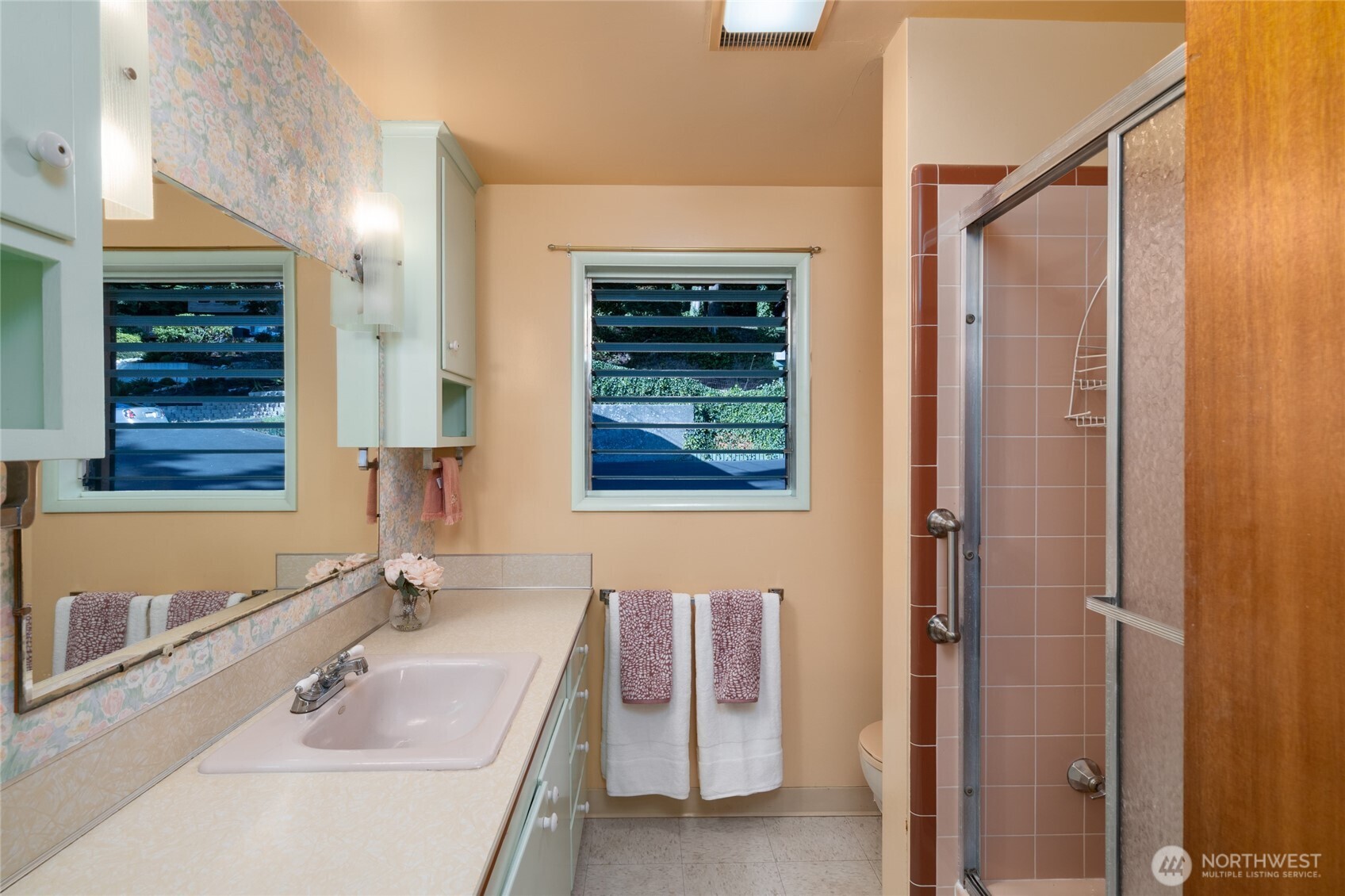 6860 Salmon Beach Road Property Photo 26