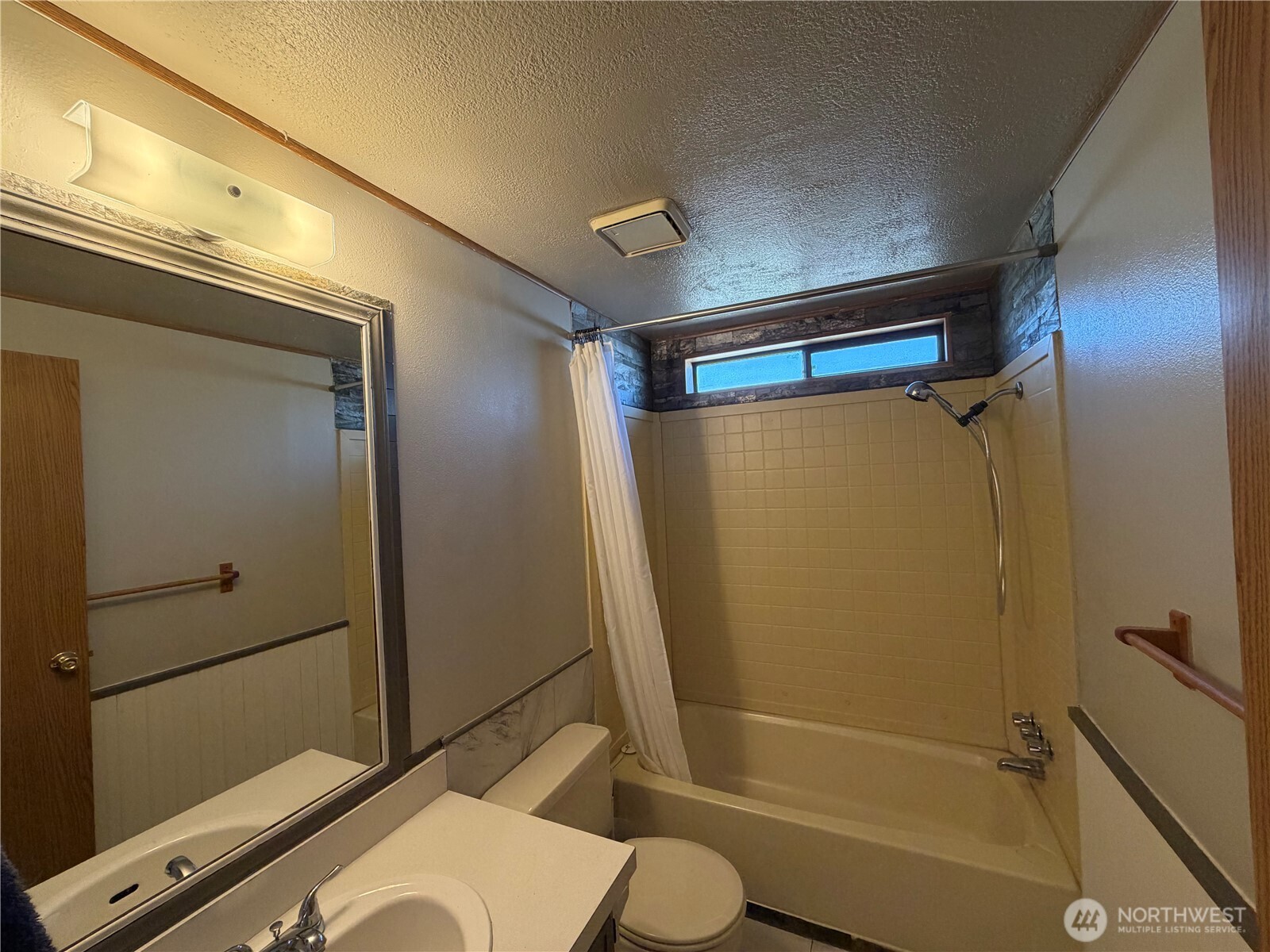 731 Thomas Road Property Photo 16