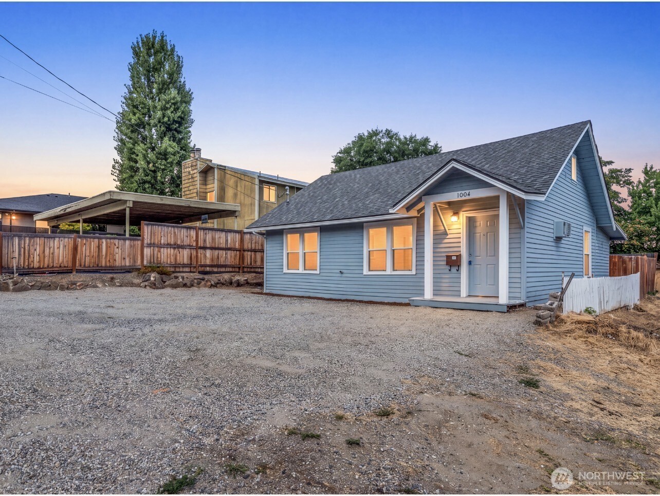 1004 5th Street Property Photo 3