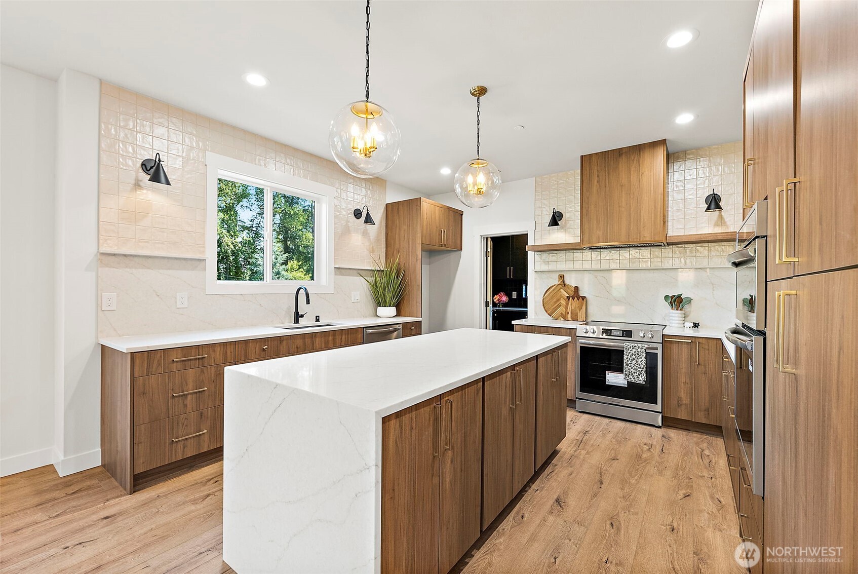1238 9th Street Property Photo 17
