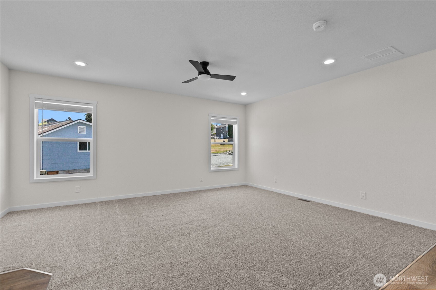 4507 Oaks Avenue Property Photo 6