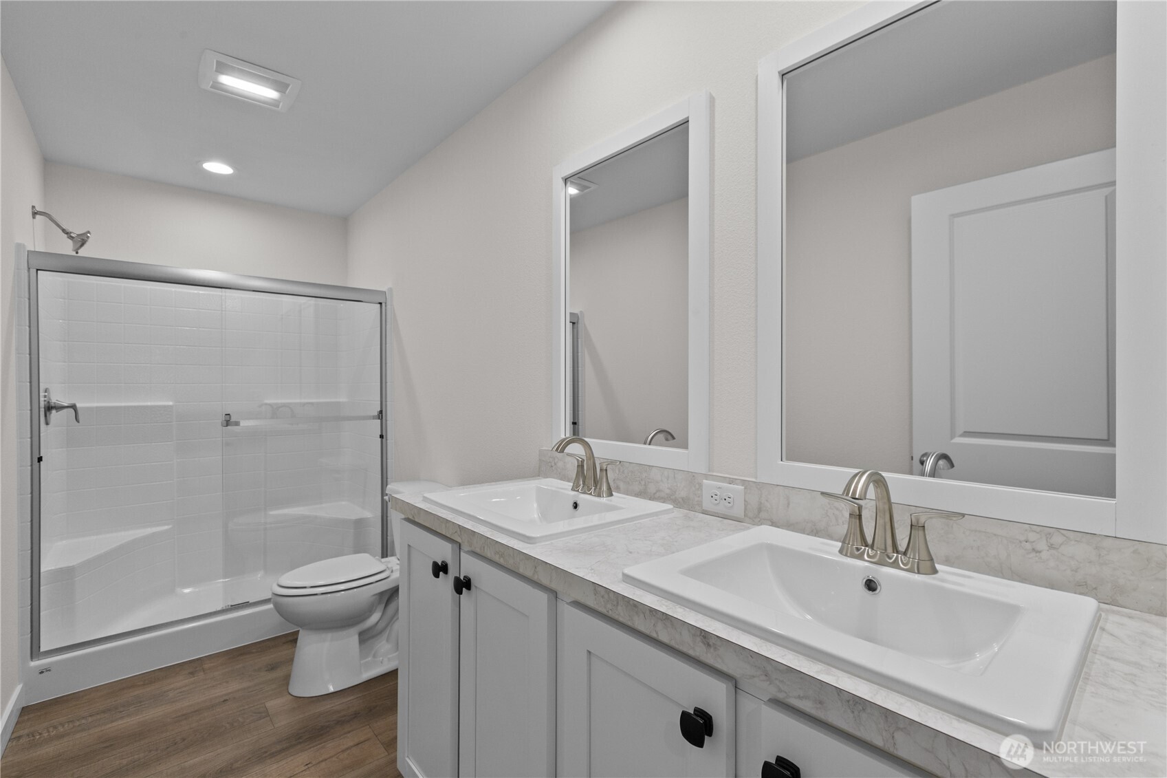 4507 Oaks Avenue Property Photo 17