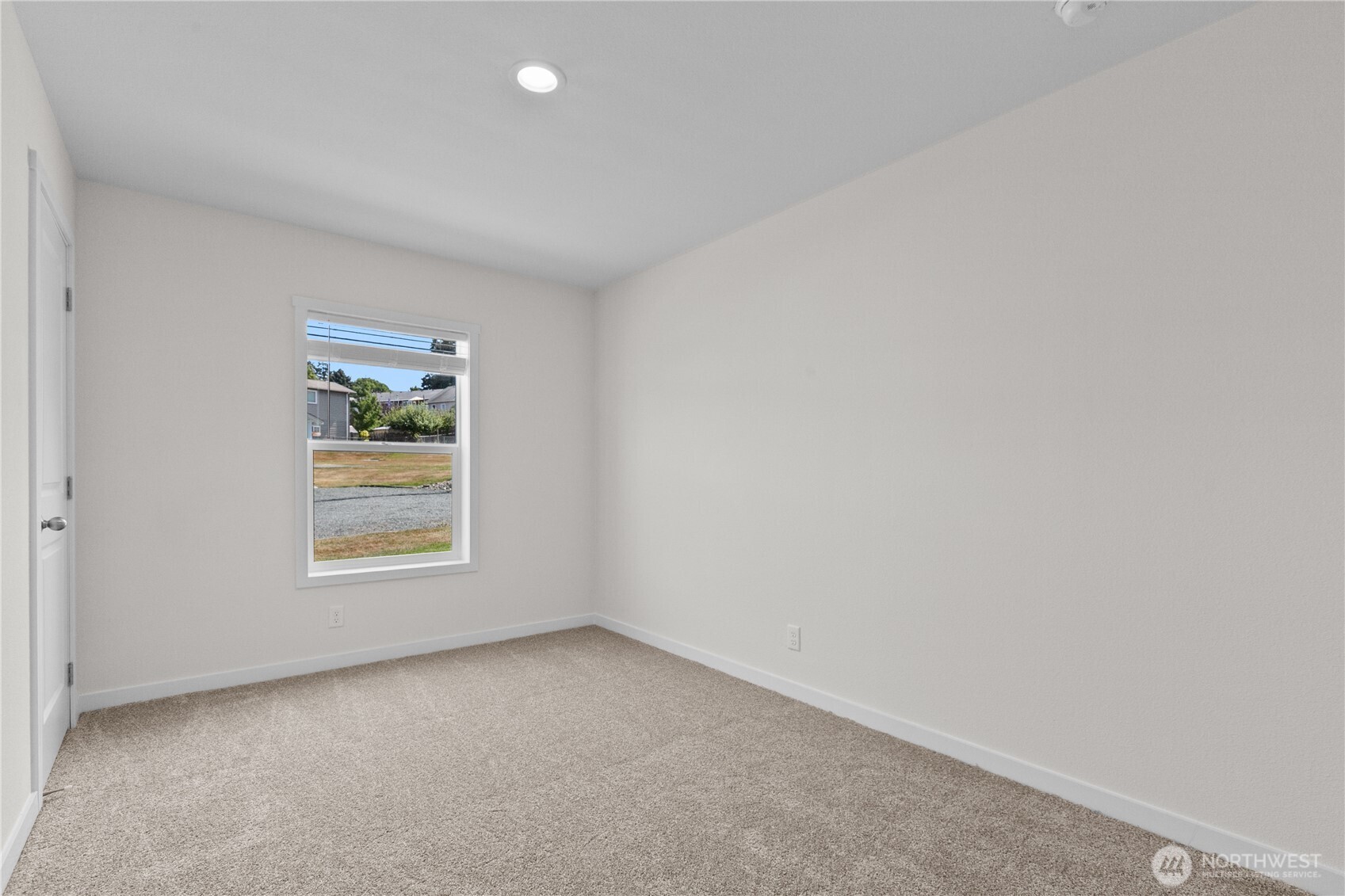 4507 Oaks Avenue Property Photo 21
