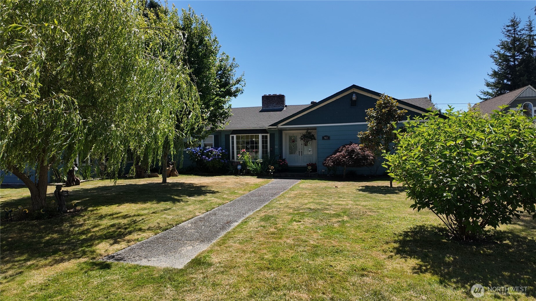 903 Jameson Street Property Photo 37