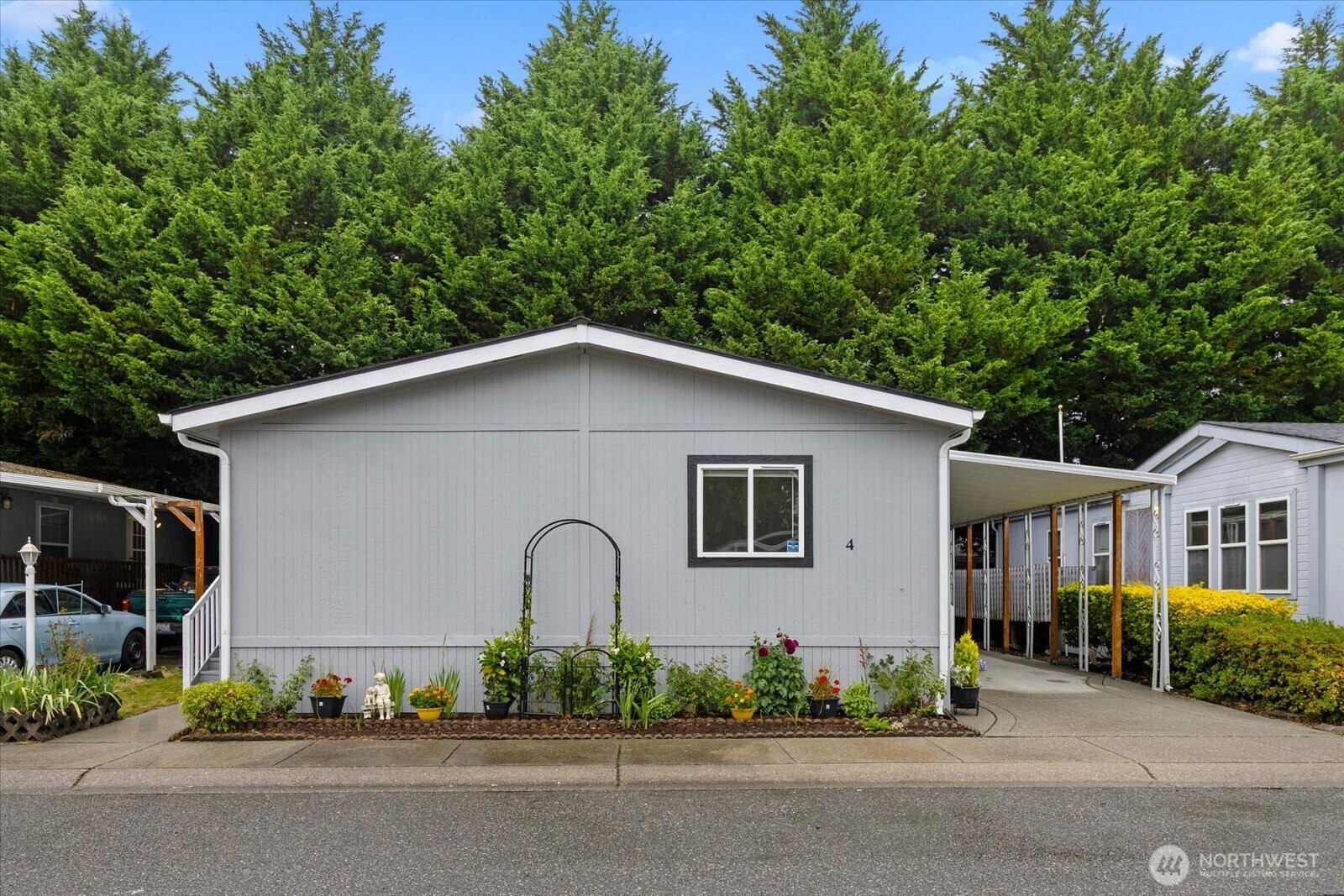 11100 4th Avenue 4 Property Photo 3
