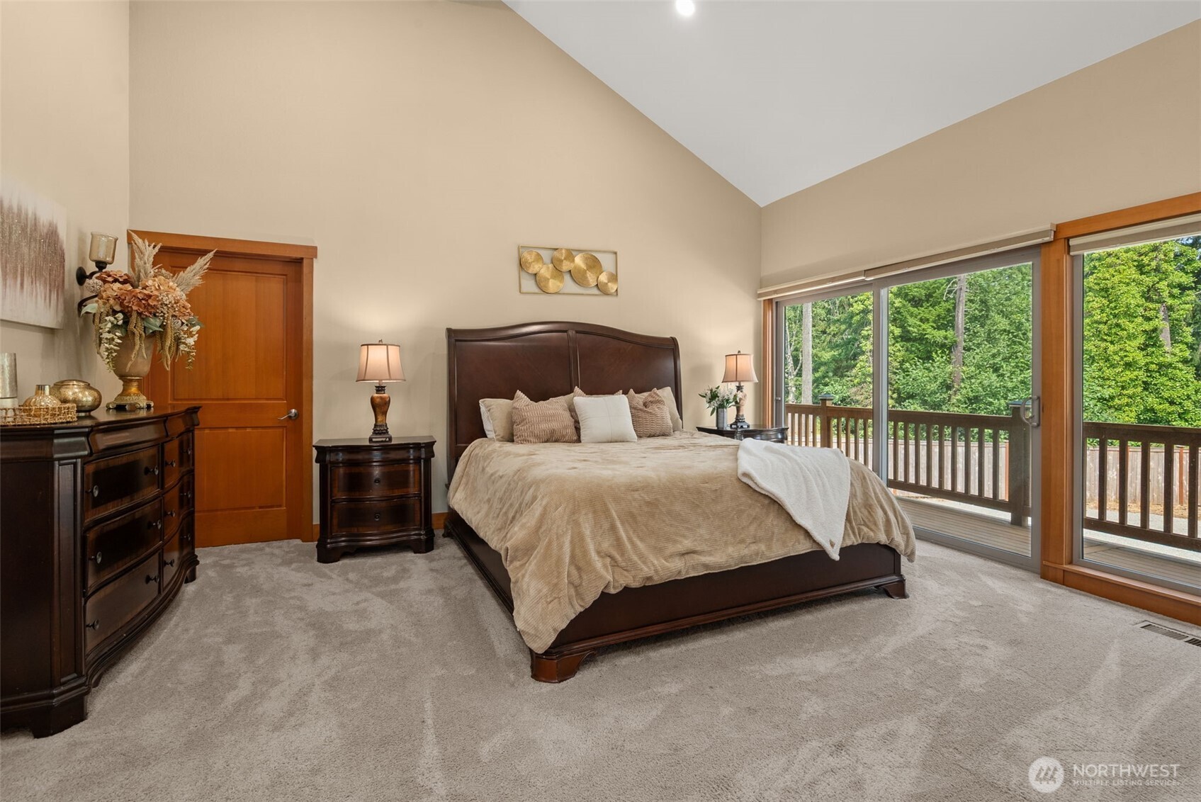 2616 Country Club Court Property Photo 15