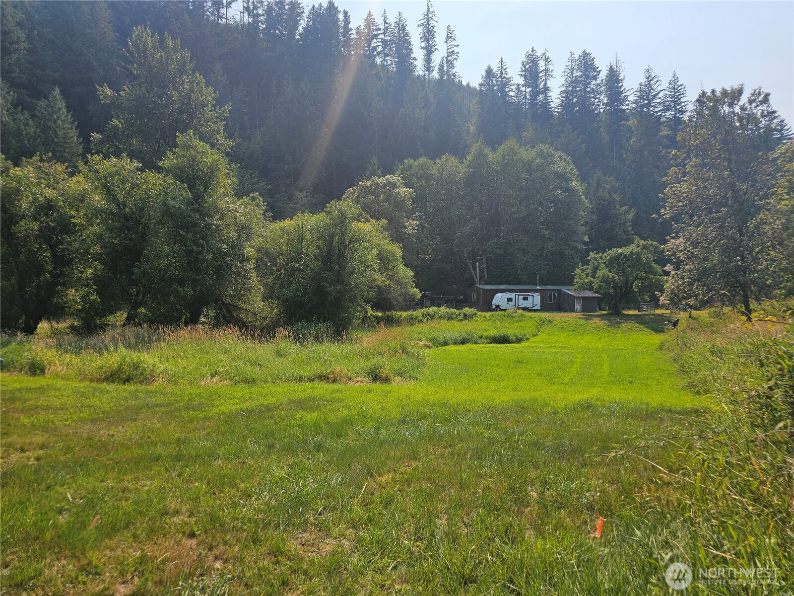1077 Cline Road Property Photo 2
