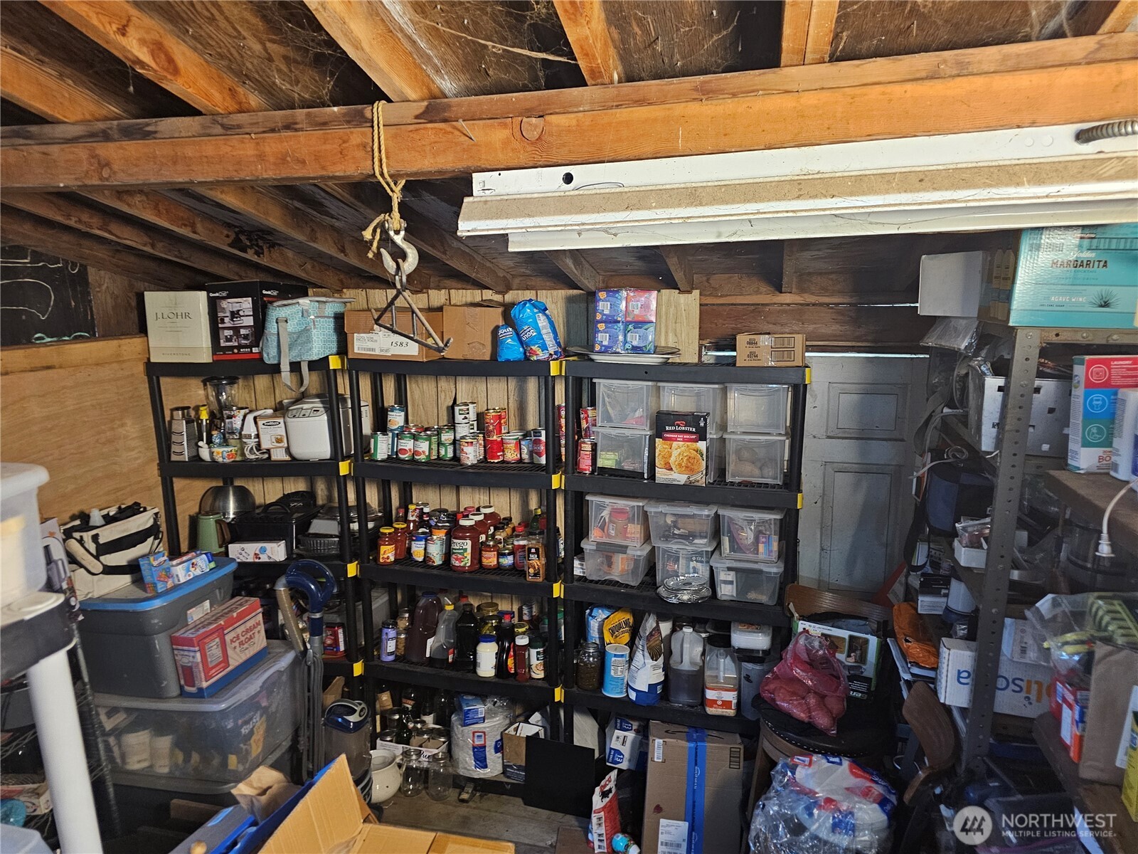 1077 Cline Road Property Photo 18