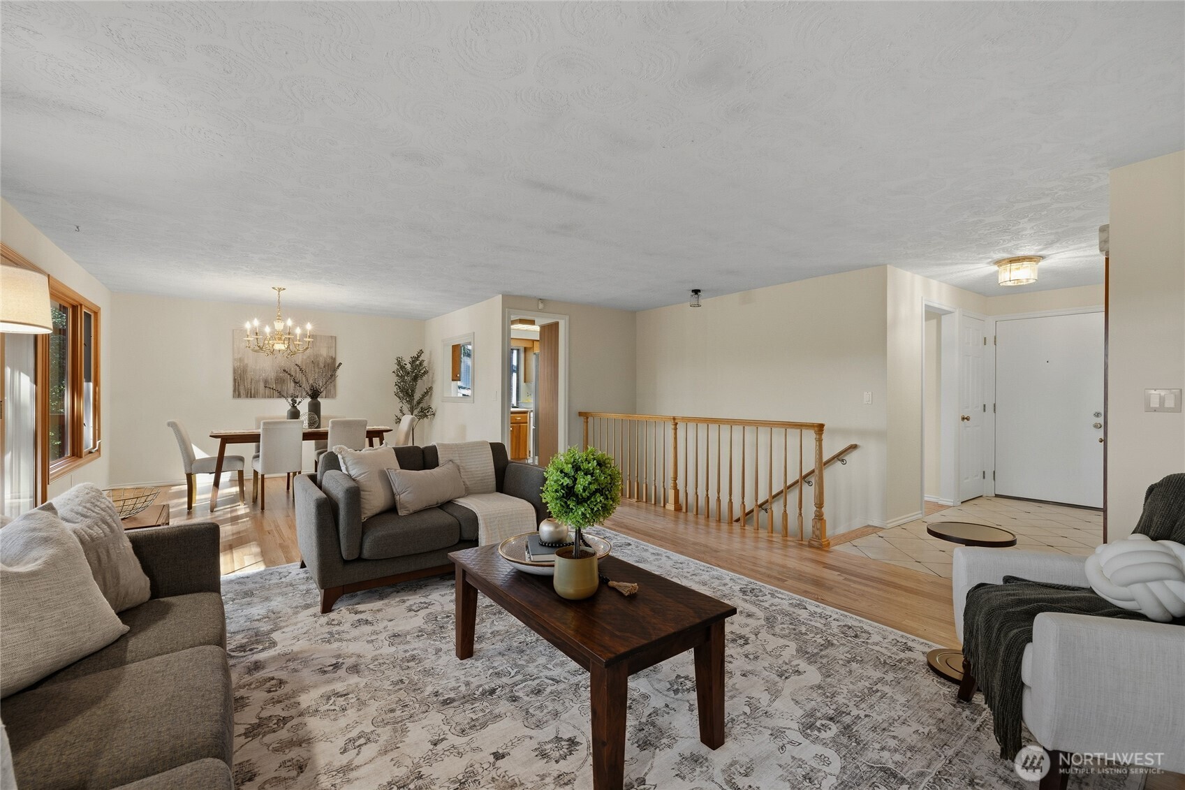 31423 42nd Place Property Photo 4