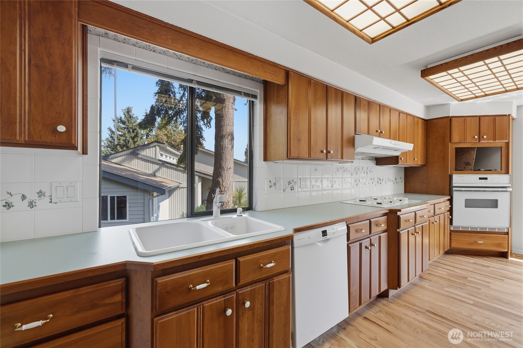 31423 42nd Place Property Photo 13