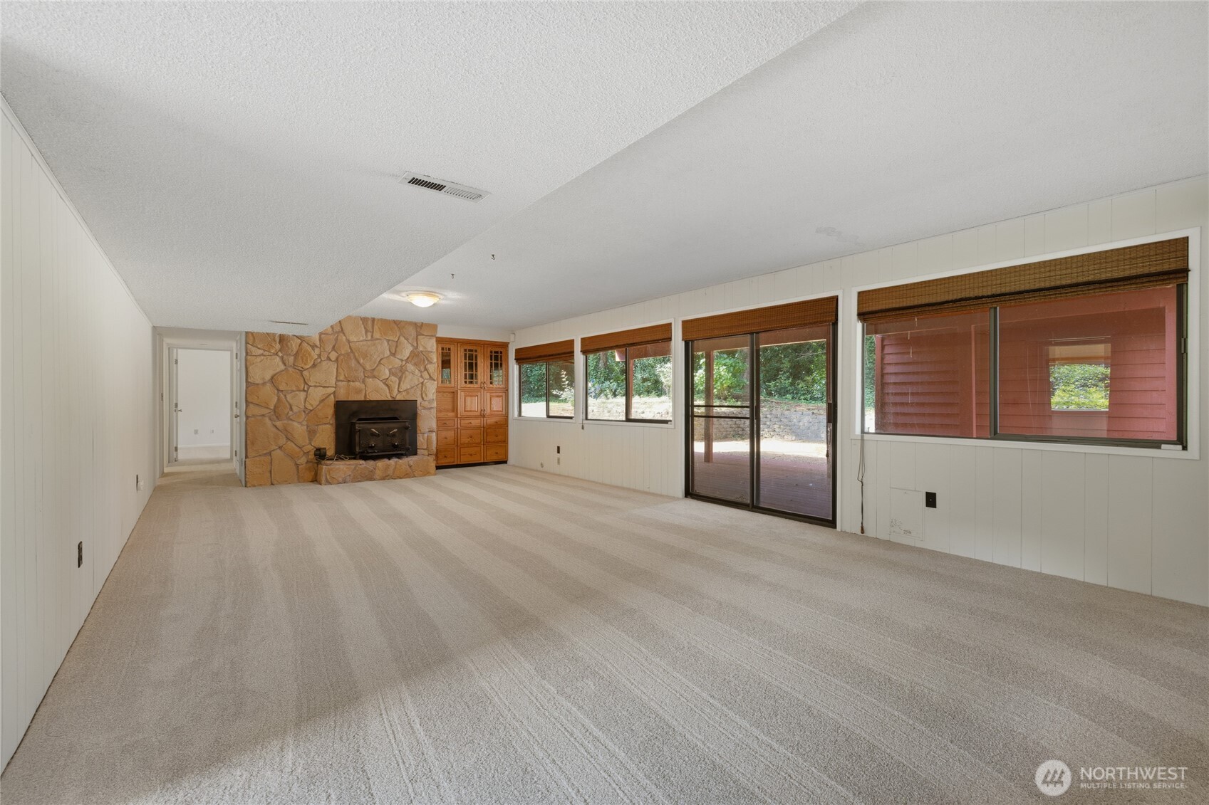 31423 42nd Place Property Photo 23