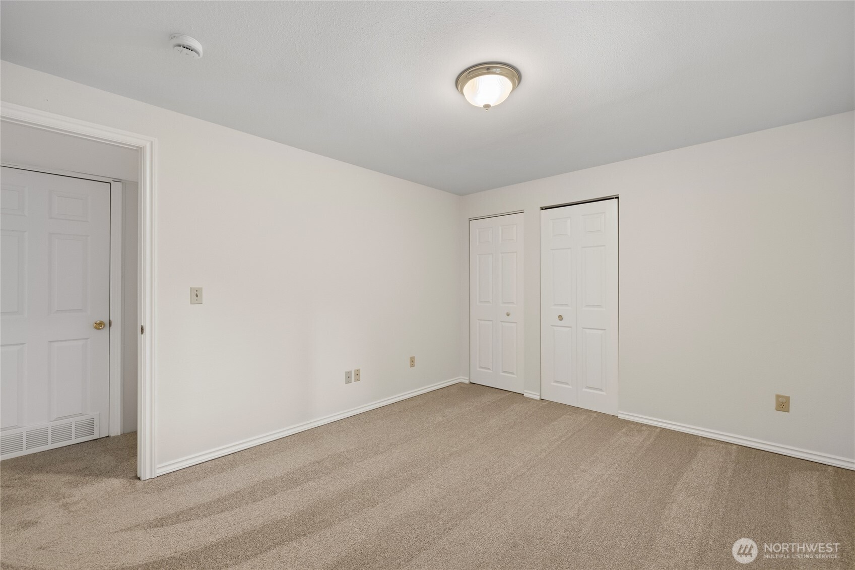 31423 42nd Place Property Photo 30
