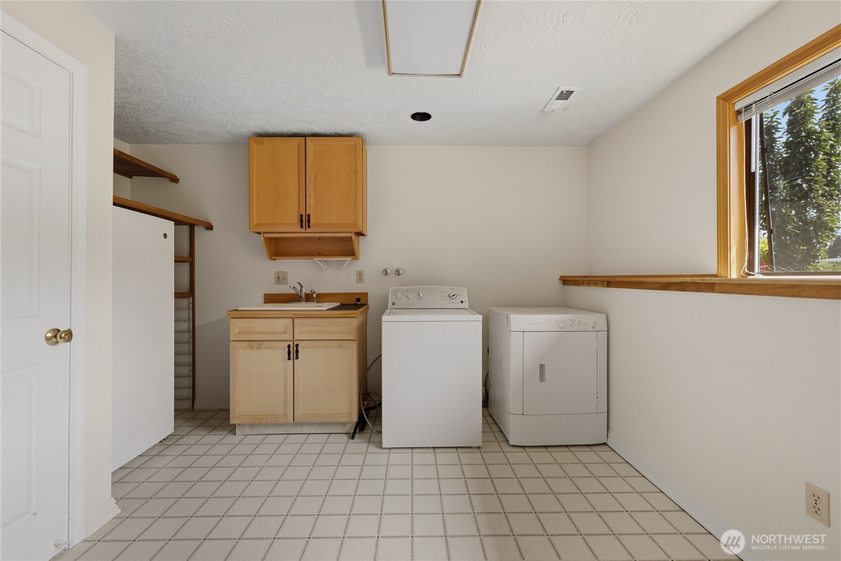 31423 42nd Place Property Photo 31